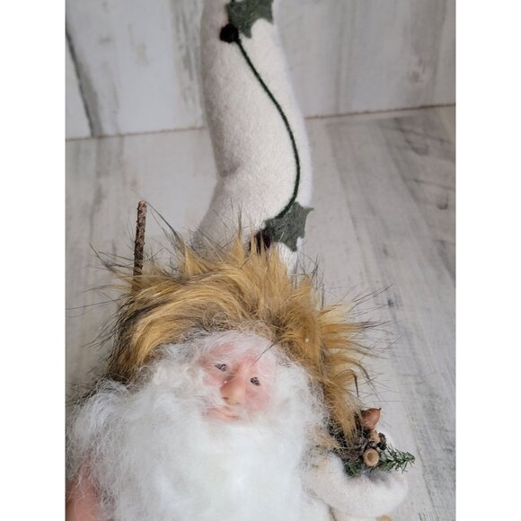 Elea santa claus swirl hat White plush home decor - Picture 2 of 7